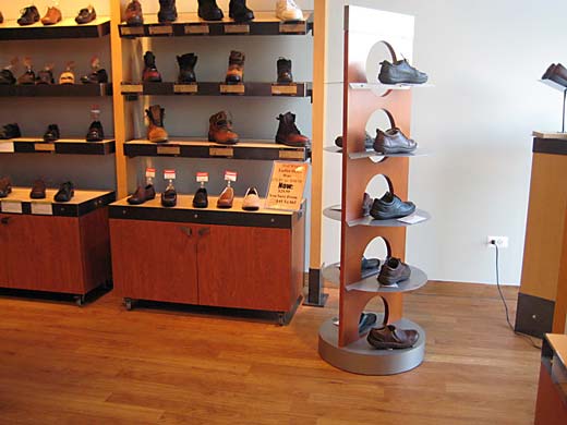 commercial-flooring-shoe-store
